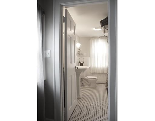 32 Sutcliffe Road Lynn, MA 01904 - Photo 21 of 37 Gallery Image 21
