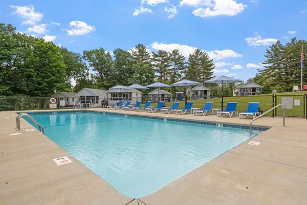 $3,950,000 | 291 Endicott Street North, Laconia, NH 03246