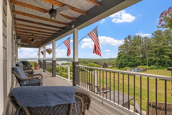 $3,950,000 | 291 Endicott Street North, Laconia, NH 03246