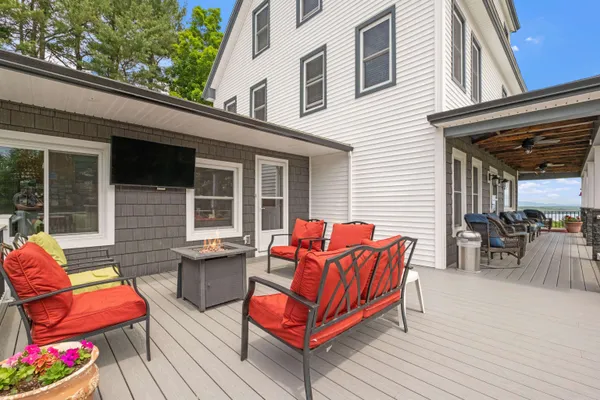 $3,950,000 | 291 Endicott Street North, Laconia, NH 03246