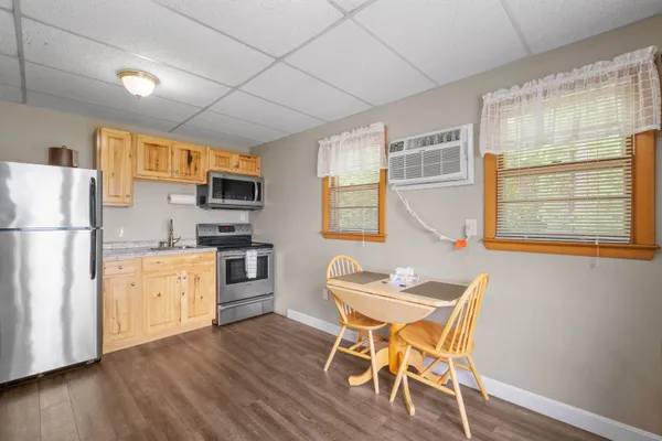 $3,950,000 | 291 Endicott Street North, Laconia, NH 03246