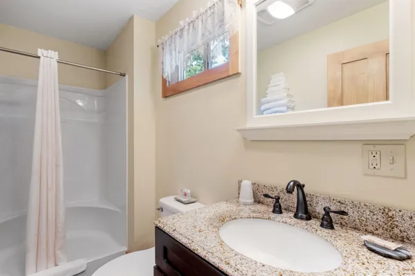 $3,950,000 | 291 Endicott Street North, Laconia, NH 03246