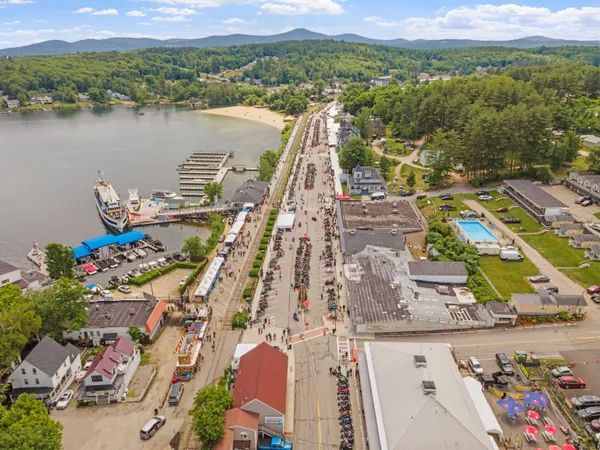 $3,950,000 | 291 Endicott Street North, Laconia, NH 03246