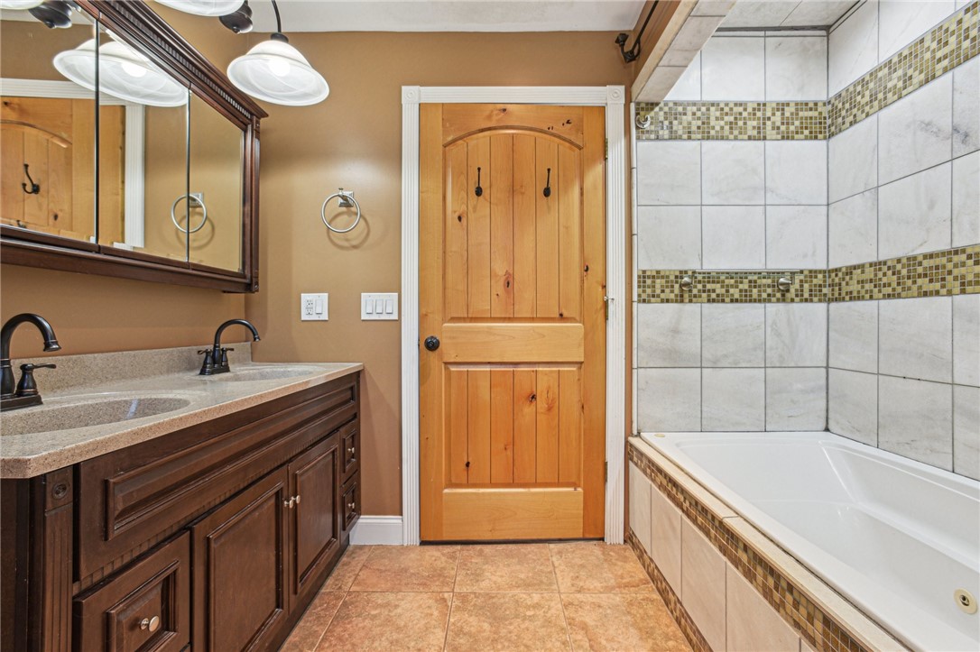 89 Maxson Hill Road Hopkinton, RI 02804 - Photo 25 of 28