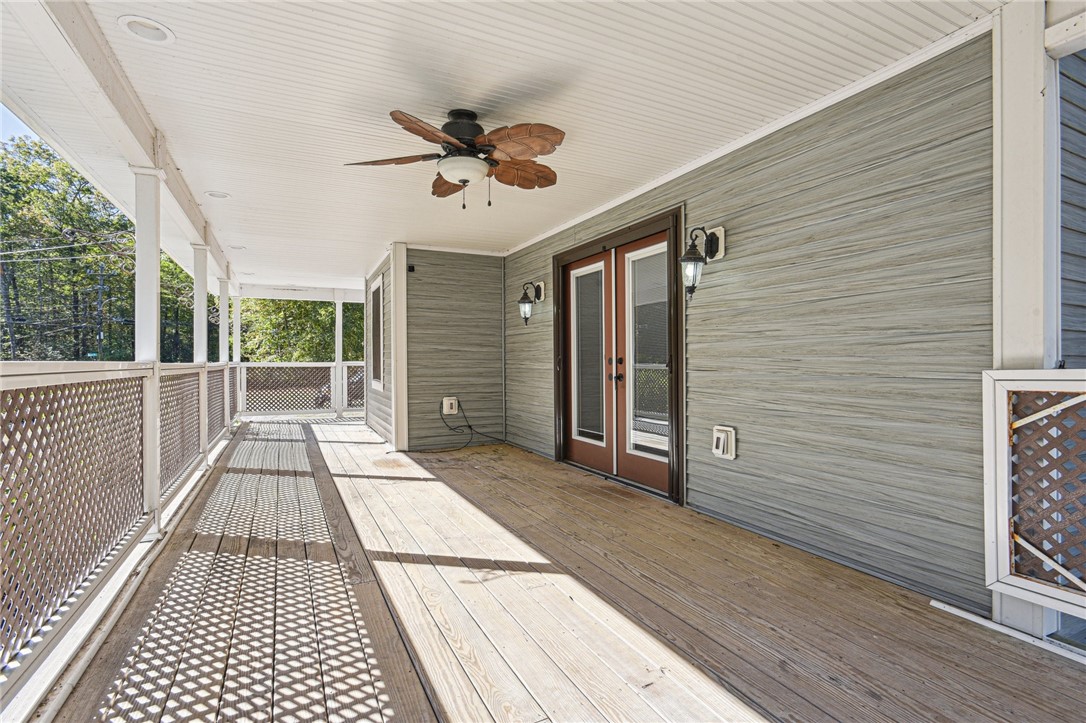 89 Maxson Hill Road Hopkinton, RI 02804 - Photo 5 of 28