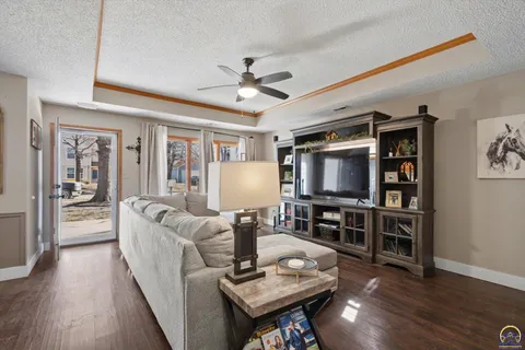 $295,000 | 2613 Mayfair Drive, Lawrence, KS 66046