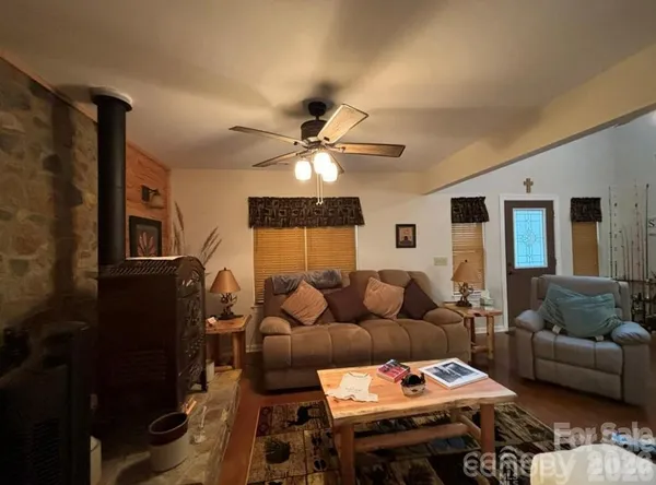 $285,000 | 369 Pinecrest Circle, Troy, NC 27371