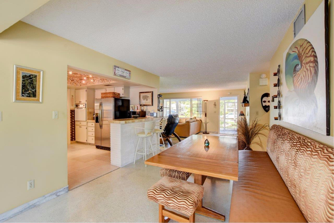 266 Northeast 31st Street Boca Raton, FL 33431 - Photo 13 of 39 BH 266 NE 31st St-13