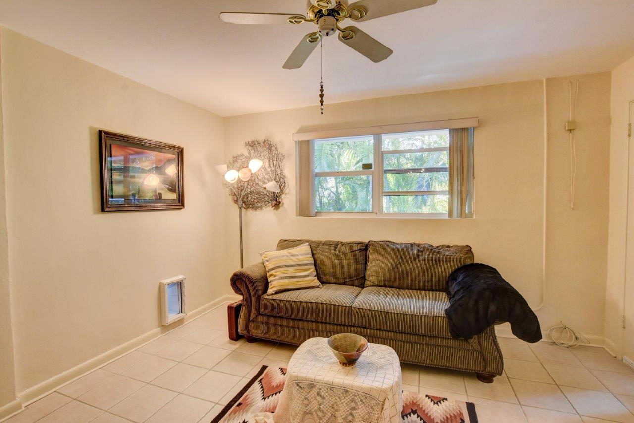 266 Northeast 31st Street Boca Raton, FL 33431 - Photo 22 of 39 BH 266 NE 31st St-22
