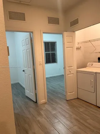 $400,000 | 11401 Northwest 89th Street, Unit 220, Doral, FL 33178
