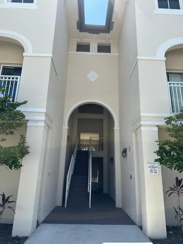 $410,000 | 11401 Northwest 89th Street, Unit 220, Doral, FL 33178