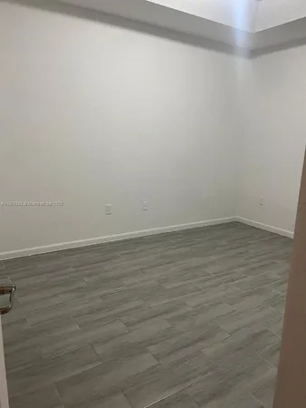 $400,000 | 11401 Northwest 89th Street, Unit 220, Doral, FL 33178