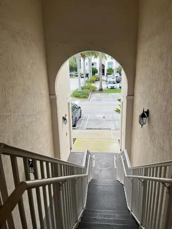 $400,000 | 11401 Northwest 89th Street, Unit 220, Doral, FL 33178