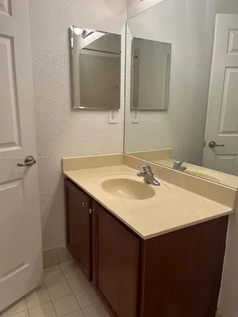 $400,000 | 11401 Northwest 89th Street, Unit 220, Doral, FL 33178