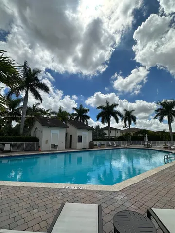 $410,000 | 11401 Northwest 89th Street, Unit 220, Doral, FL 33178