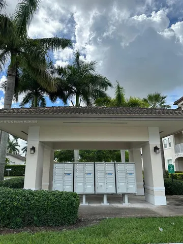 $410,000 | 11401 Northwest 89th Street, Unit 220, Doral, FL 33178