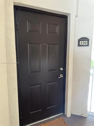 $410,000 | 11401 Northwest 89th Street, Unit 220, Doral, FL 33178