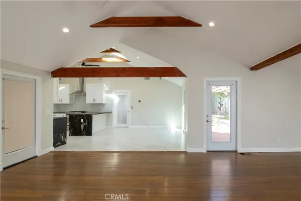 $1,049,900 | 7447 Enfield Avenue, Reseda, CA 91335