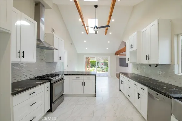 $1,049,900 | 7447 Enfield Avenue, Reseda, CA 91335