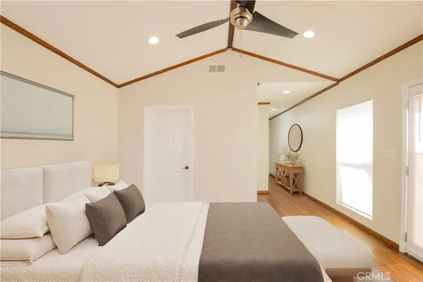 $1,049,900 | 7447 Enfield Avenue, Reseda, CA 91335