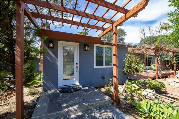 $1,049,900 | 7447 Enfield Avenue, Reseda, CA 91335