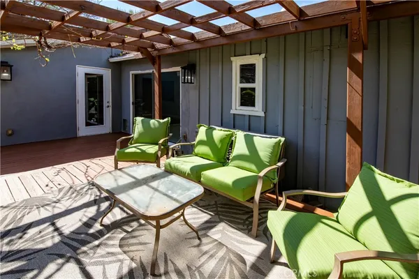 $1,100,000 | 7447 Enfield Avenue, Reseda, CA 91335