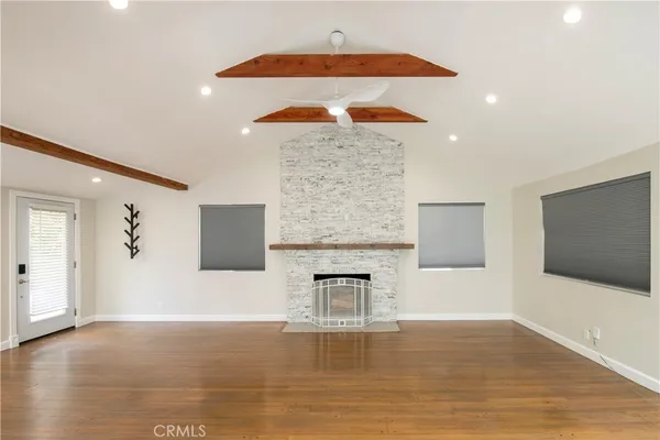 $1,049,900 | 7447 Enfield Avenue, Reseda, CA 91335