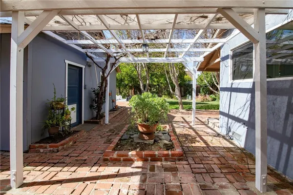 $1,100,000 | 7447 Enfield Avenue, Reseda, CA 91335