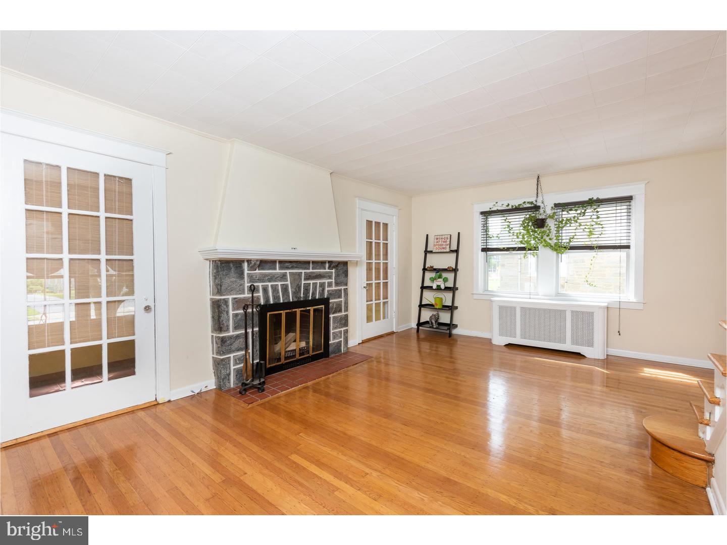 112 Shelbourne Road Havertown, PA 19083 - Photo 6 of 25