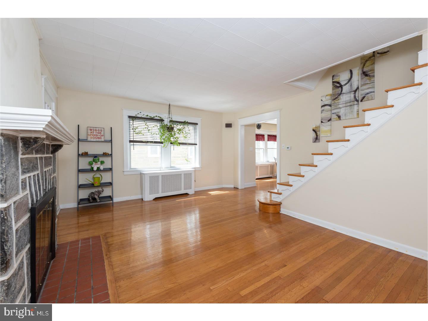 112 Shelbourne Road Havertown, PA 19083 - Photo 8 of 25