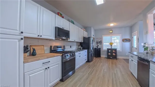 $395,000 | 6071 Weant Road, Archdale, NC 27263