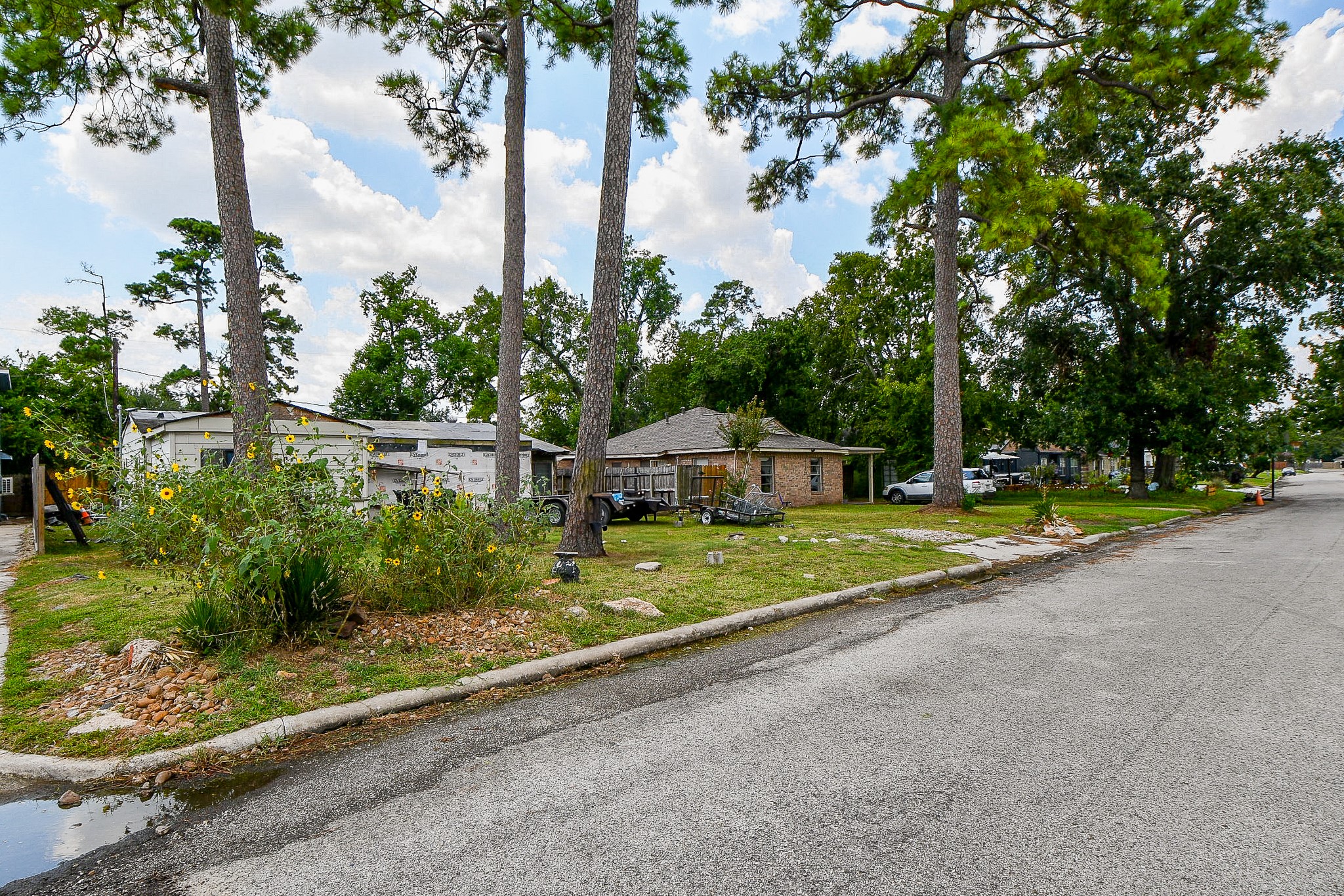 3854 Arbor Street Houston, TX 77004 - Photo 1 of 26