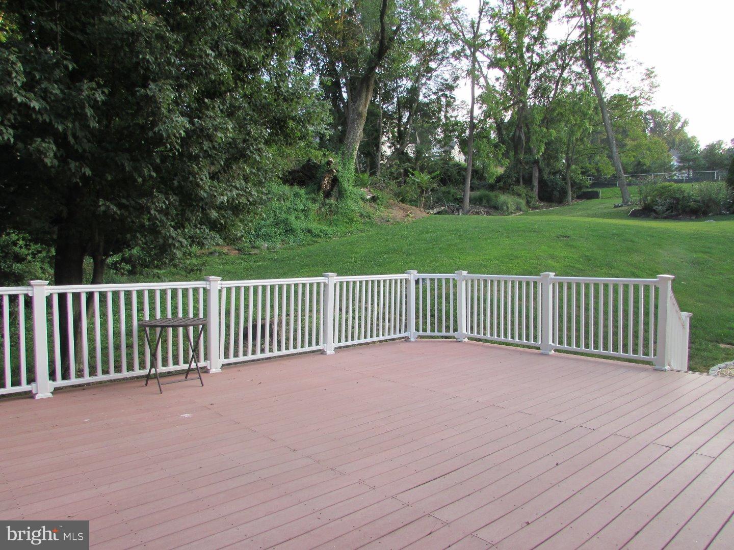 677 Lenni Road Aston, PA 19014 - Photo 15 of 25 Deck