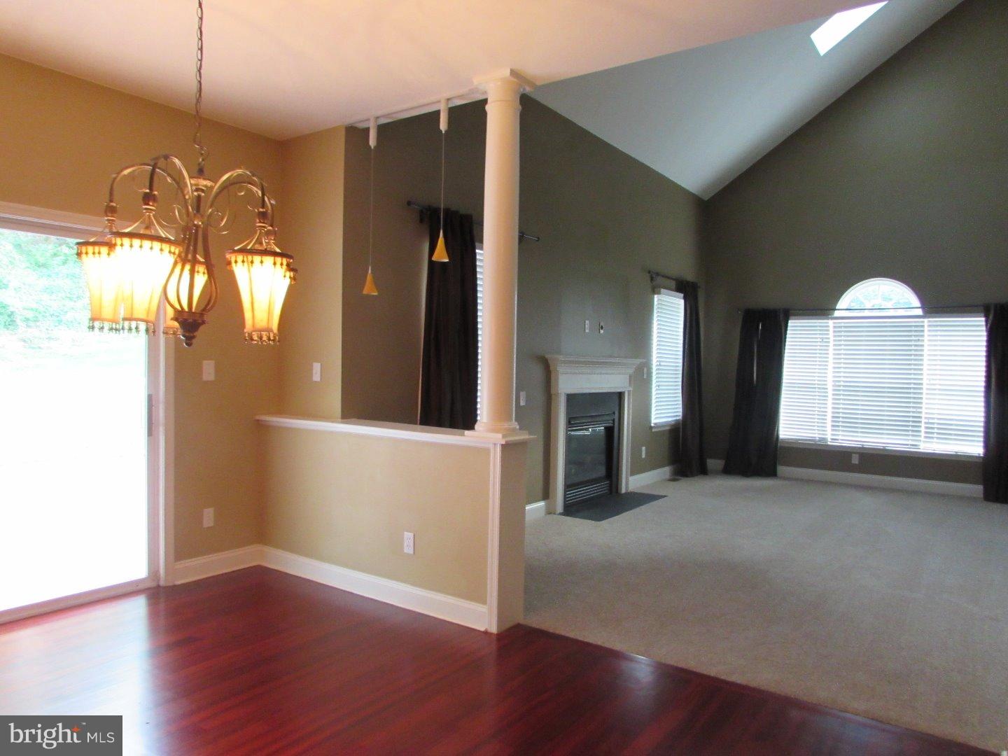 677 Lenni Road Aston, PA 19014 - Photo 9 of 25 Kitchen