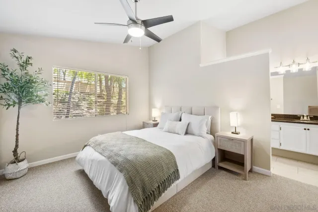 $989,000 | 11781 Caminito De Las Missiones, San Diego, CA 92128