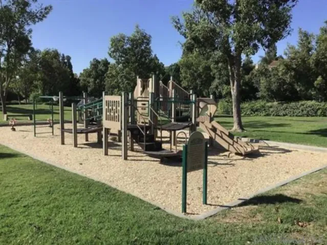 $989,000 | 11781 Caminito De Las Missiones, San Diego, CA 92128