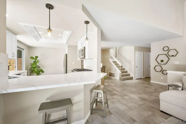 $989,000 | 11781 Caminito De Las Missiones, San Diego, CA 92128