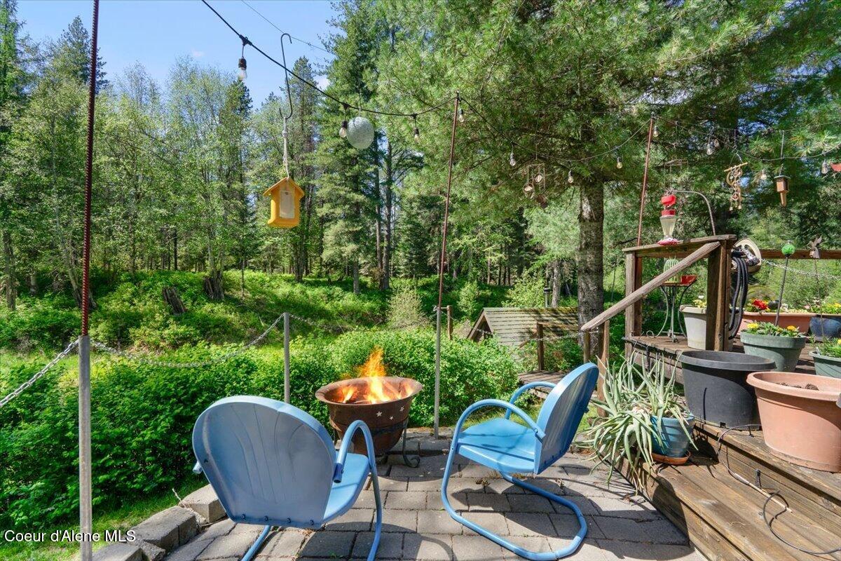 594 Hidden Valley Road Sandpoint, ID 83864 - Photo 24 of 44 047-Back deck