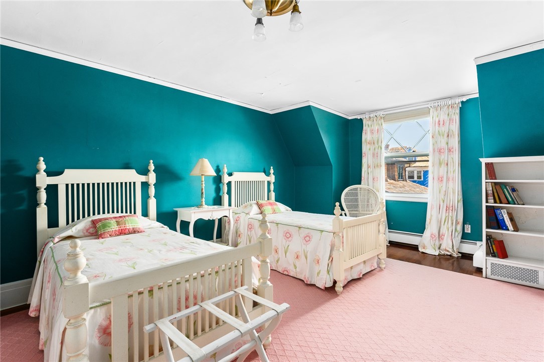 8 Westerly Road Westerly, RI 02891 - Photo 31 of 41 Everyone can have their own room!
