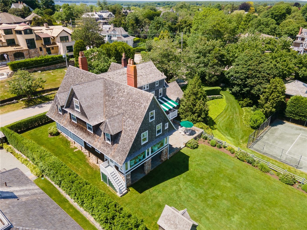 8 Westerly Road Westerly, RI 02891 - Photo 9 of 41 Beautifully maintained!