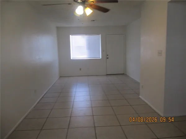 $950 | 2801 Colibri Courte, Unit 3, Bullhead City, AZ 86442