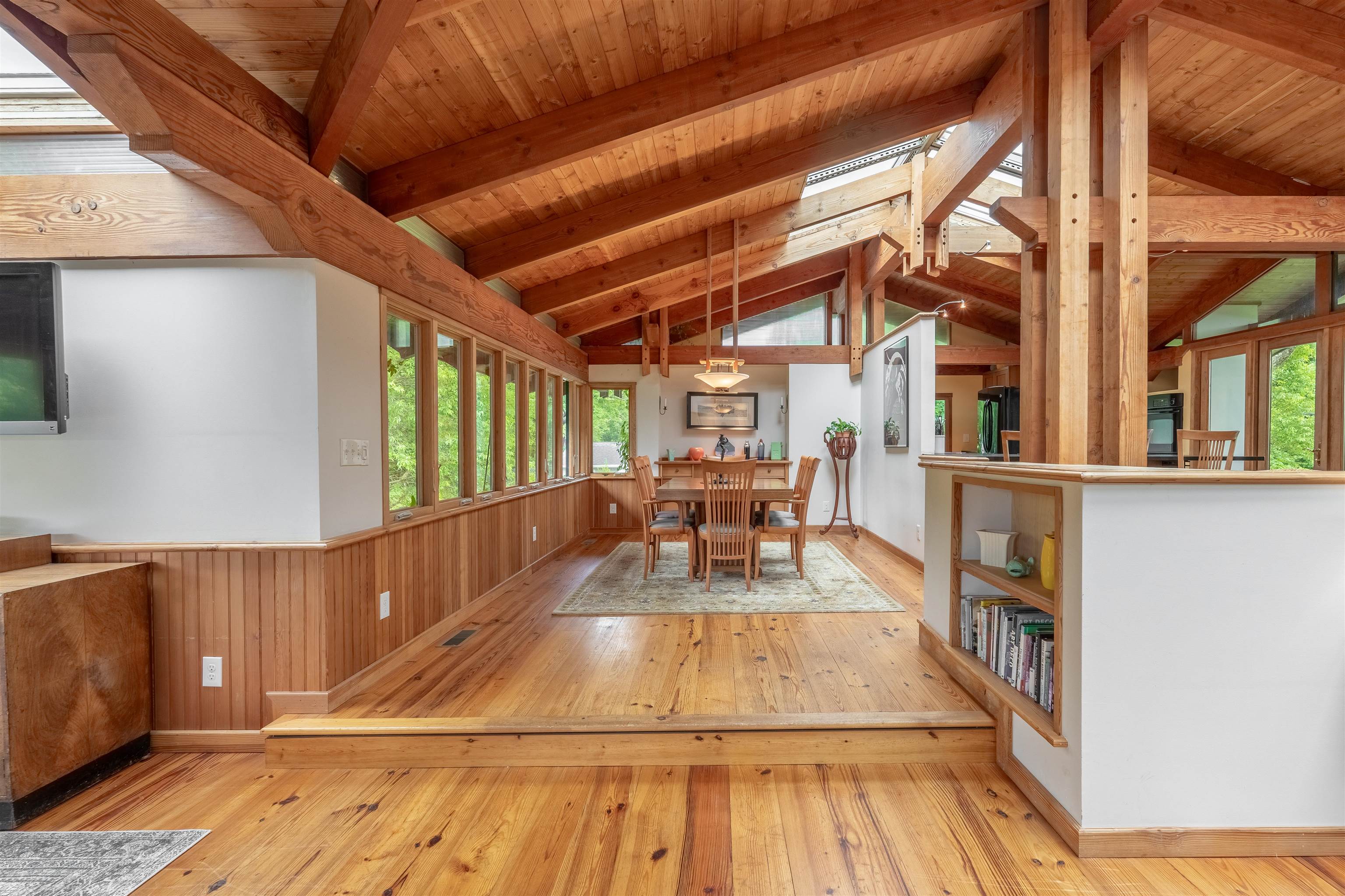 58 Woodland Road North Hampton, NH 03862 - Photo 4 of 37