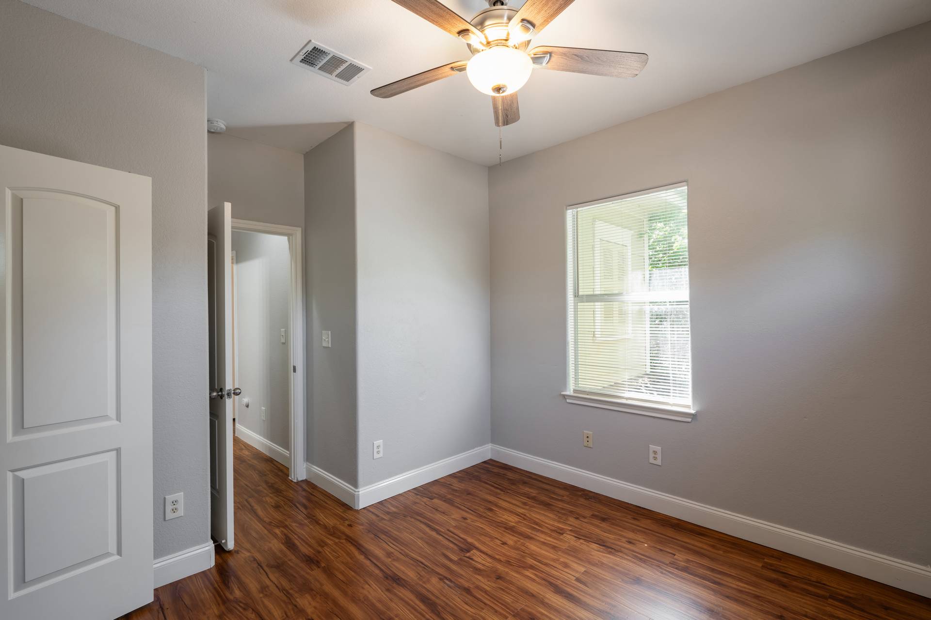 5510 Prock Lane Austin, TX 78721 - Photo 22 of 29