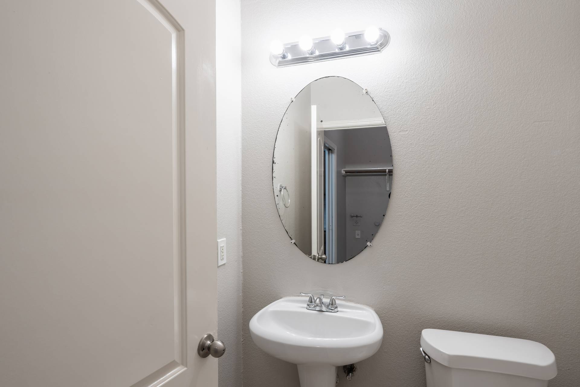 5510 Prock Lane Austin, TX 78721 - Photo 25 of 29