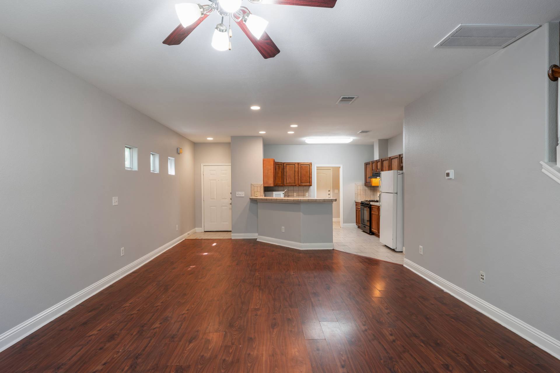 5510 Prock Lane Austin, TX 78721 - Photo 10 of 29
