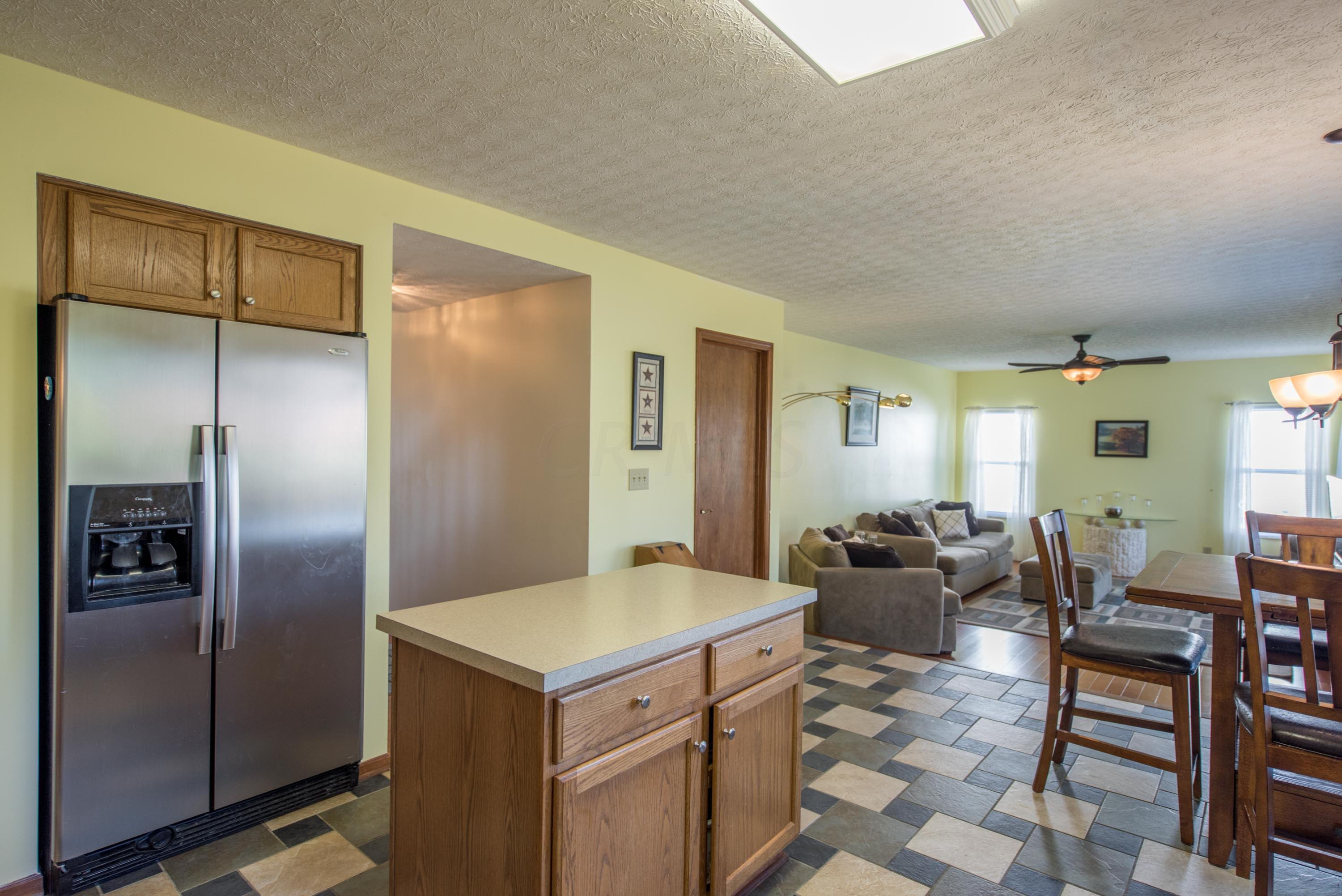 8086 Rodebaugh Road Reynoldsburg, OH 43068 - Photo 10 of 62 Gallery Image 10