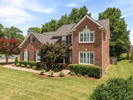 $799,000 | 5541 Traceside Drive, Nashville, TN 37221