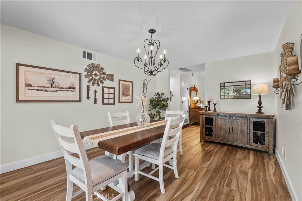 1330 Del Rio Way Ontario, CA 91764 - Photo 13 of 32 Dining room