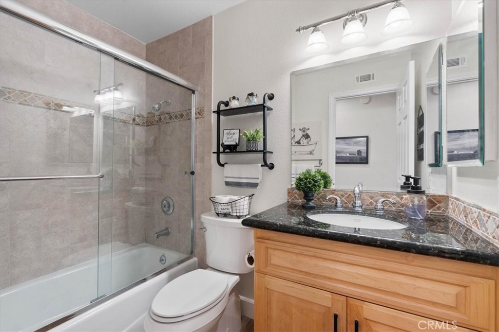 1330 Del Rio Way Ontario, CA 91764 - Photo 14 of 32 Bathroom