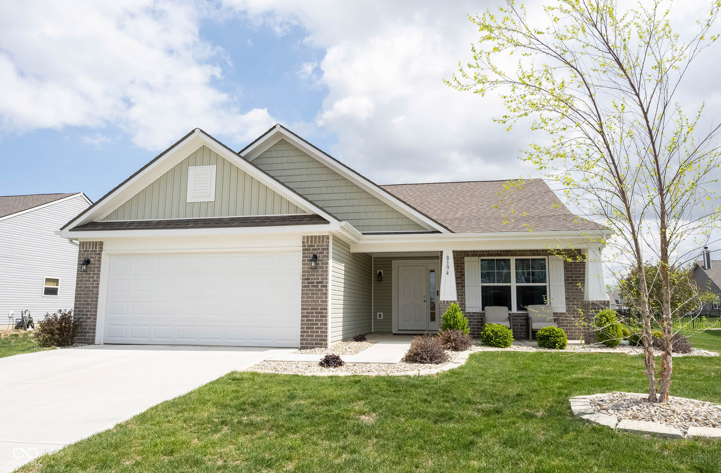 8194 Copperleaf Lane Pendleton, IN 46064 - Photo 2 of 42